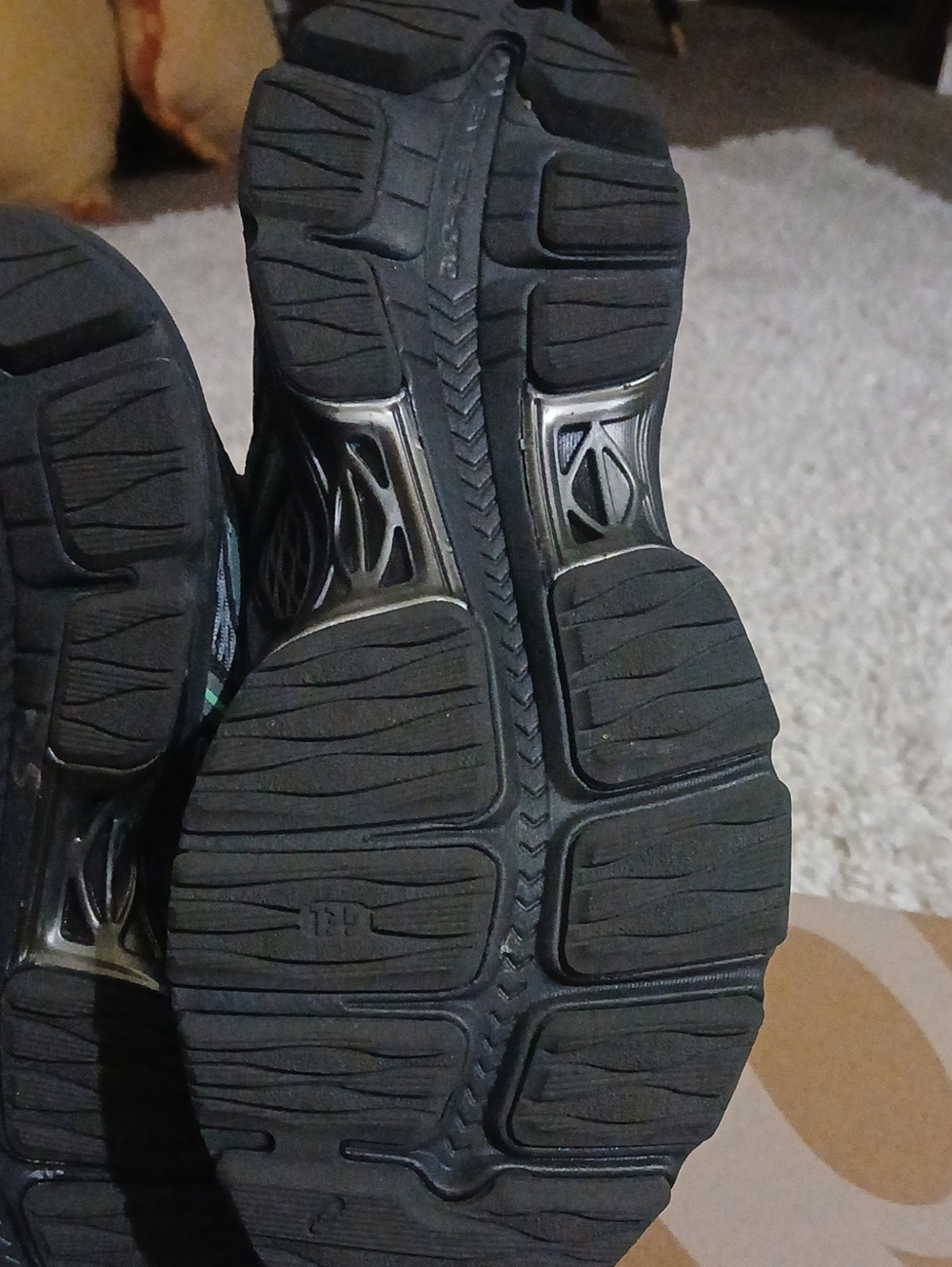 Asics - Picture 6 of 12